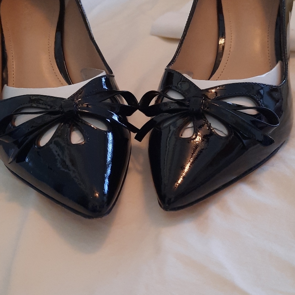 Black Patent Leather heels - Picture 6 of 7